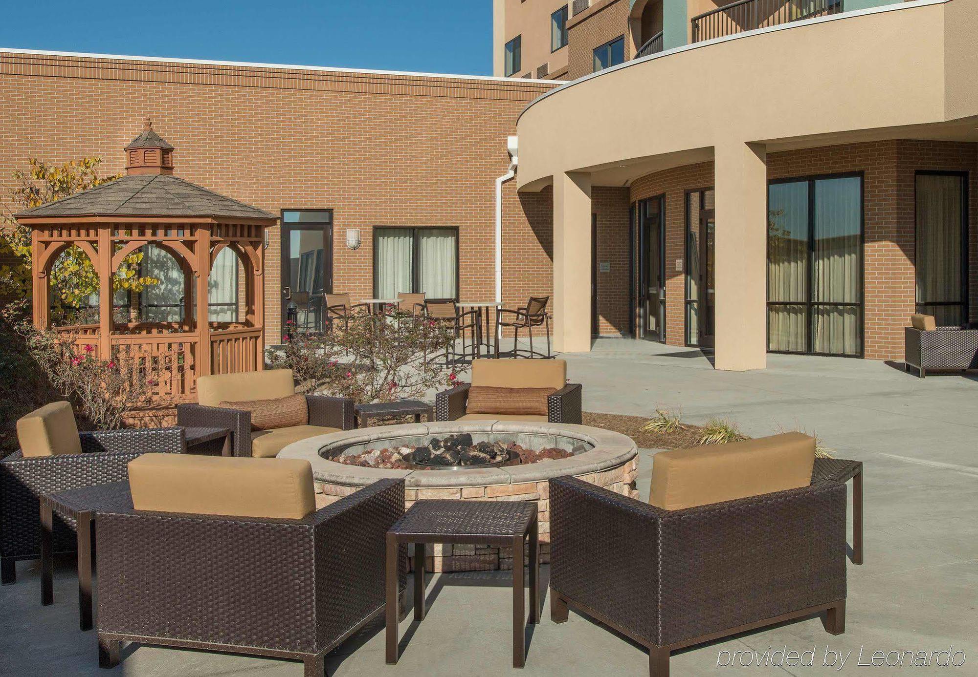 Courtyard Charlotte Concord Hotel Exterior photo