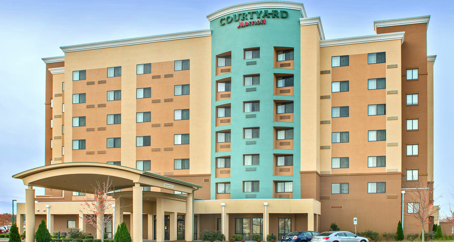 Courtyard Charlotte Concord Hotel Exterior photo